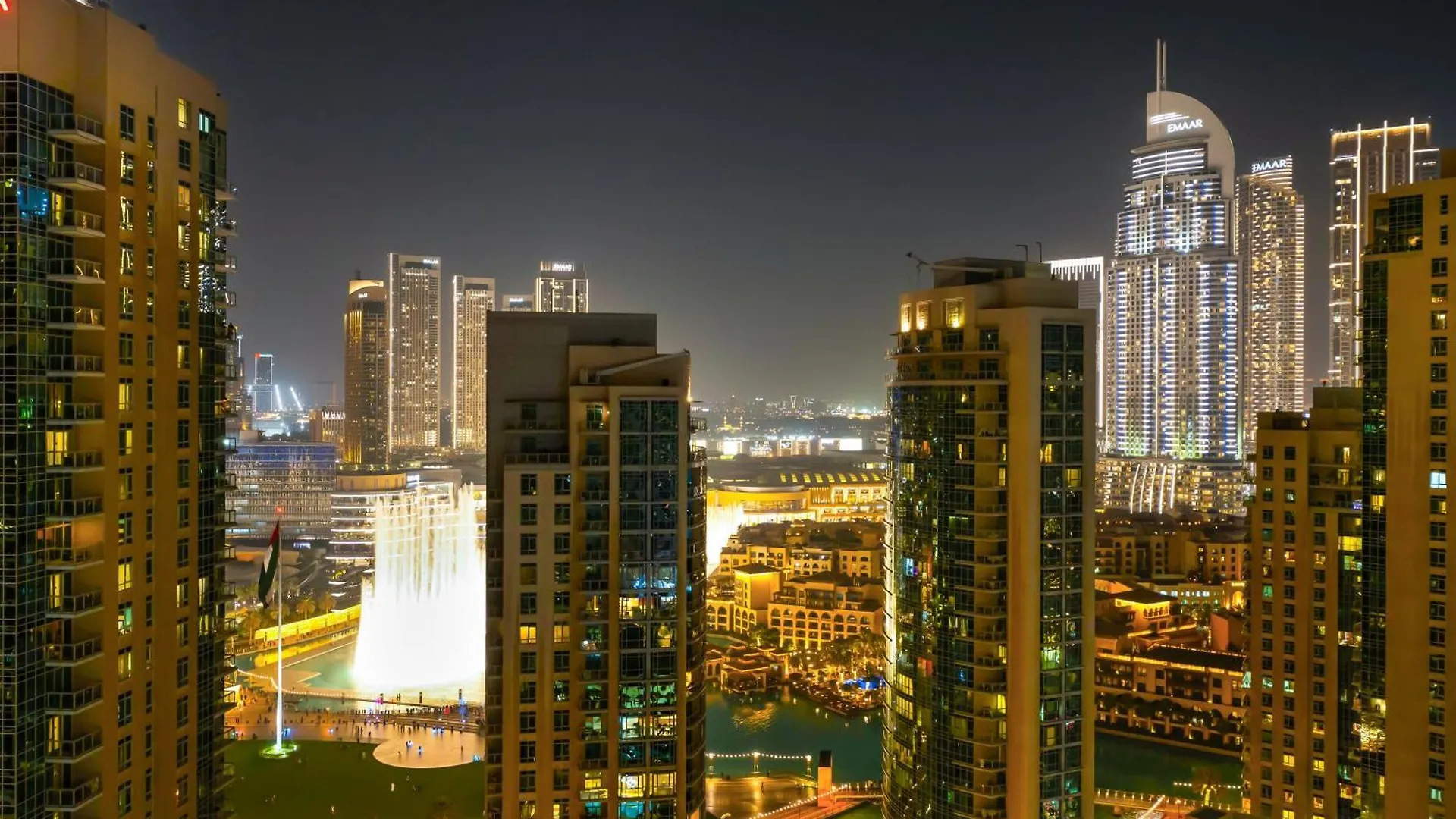 2Br With Mini-Golf In Dt Dubai With Partial Burj Khalifa View Apartment