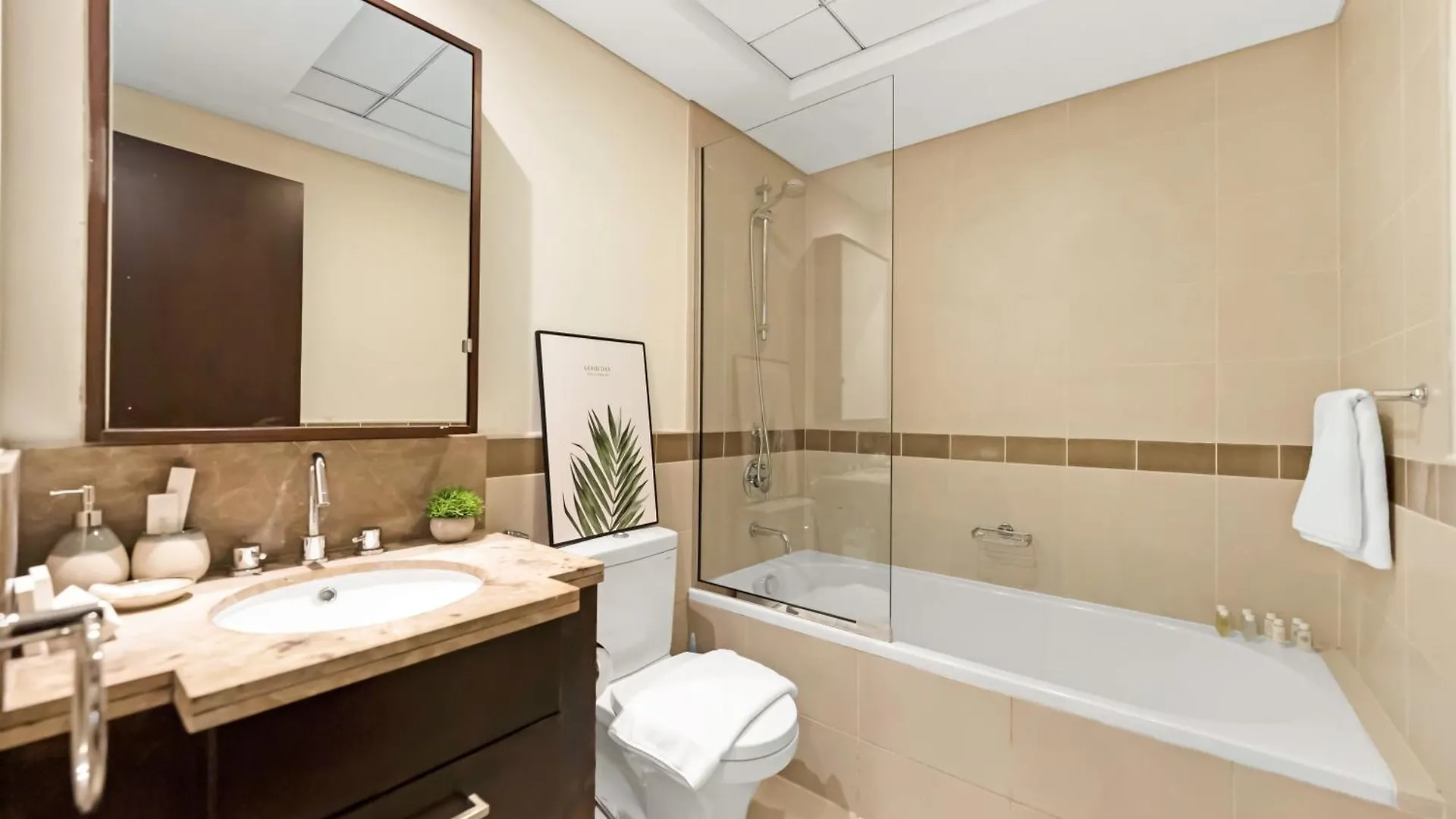 2Br With Mini-Golf In Dt Dubai With Partial Burj Khalifa View Apartment
