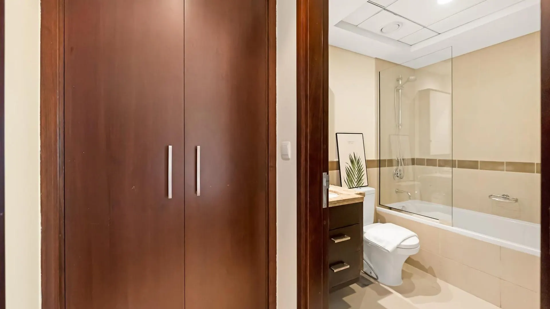 2Br With Mini-Golf In Dt Dubai With Partial Burj Khalifa View Apartment 0*,  United Arab Emirates